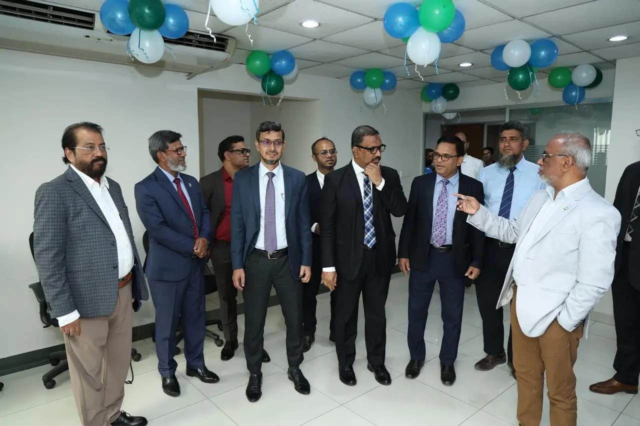 Premier Bank Securities office and leadership
